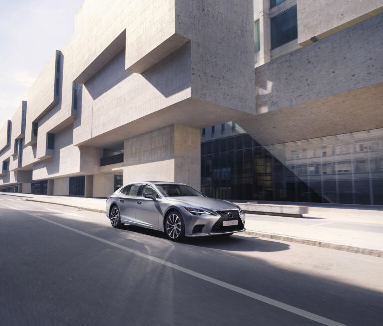 Lexus LS wordt slimmer met modeljaarupdate