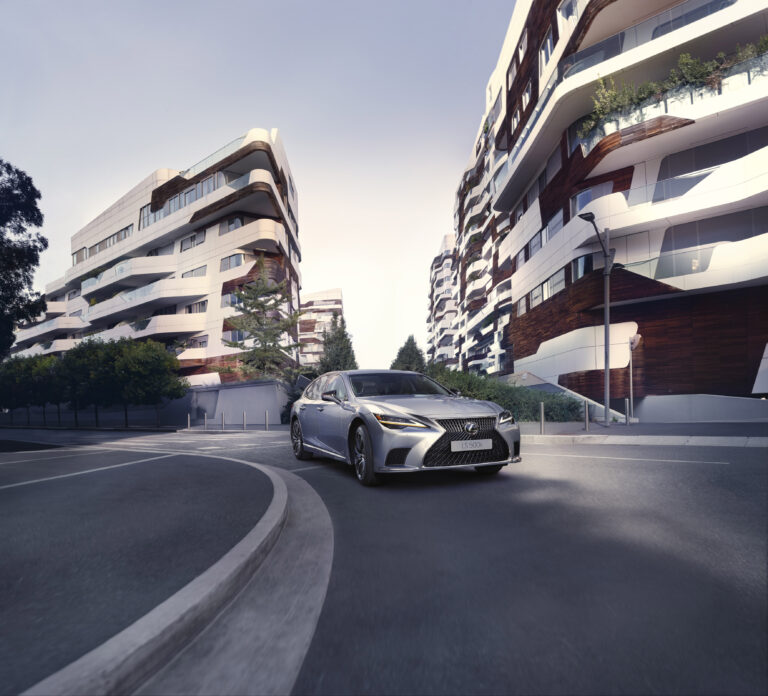 Lexus LS wordt slimmer met modeljaarupdate