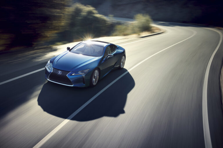 Lexus LC h