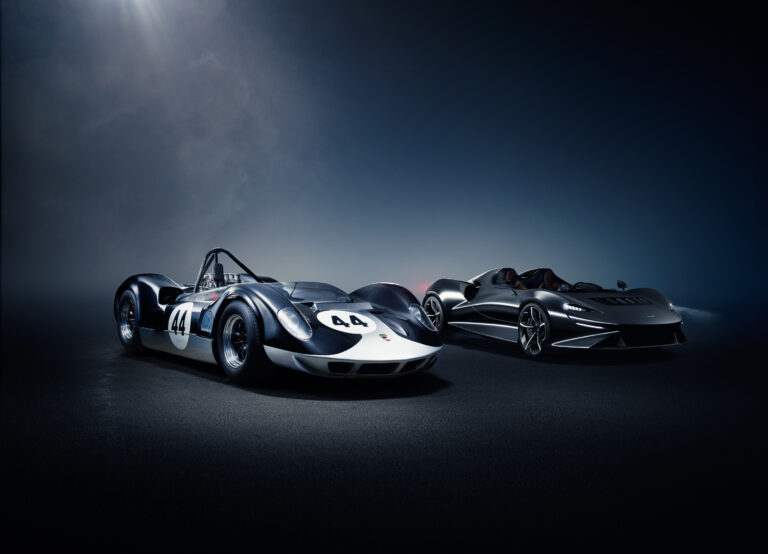 McLarenElvawithMcLarenElvaM AMkI