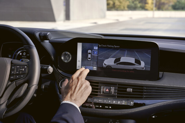 Lexus LS wordt slimmer met modeljaarupdate
