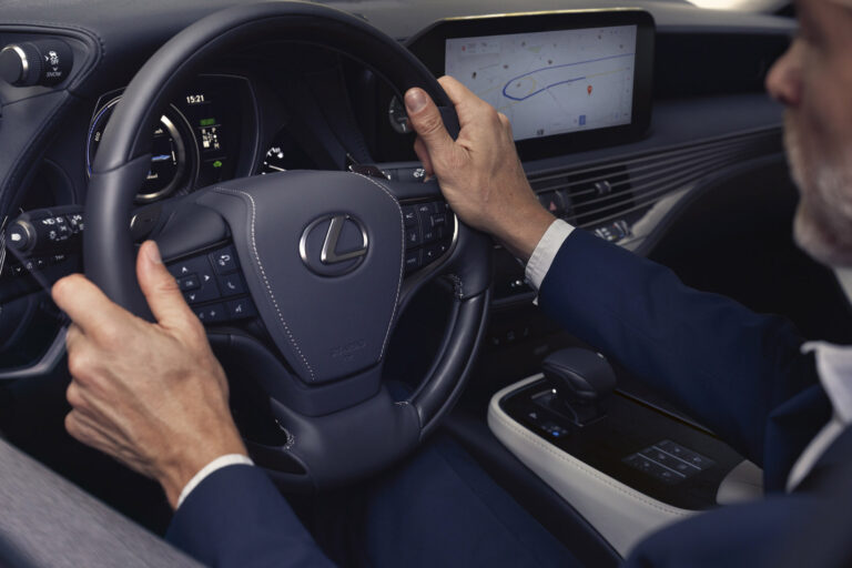 Lexus LS wordt slimmer met modeljaarupdate