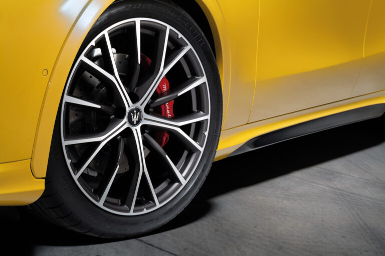 MaseratiGrecaleTrofeo wheel