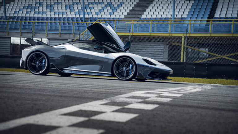 LEC Assen Pininfarina Battista