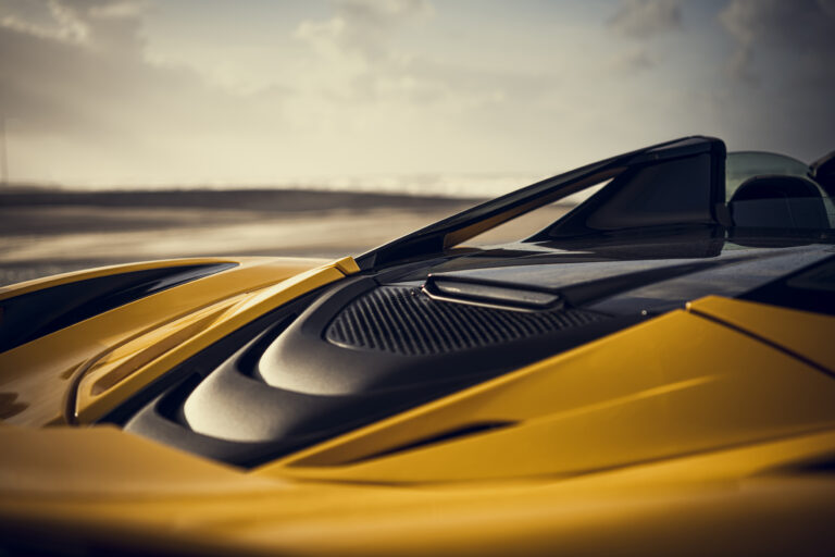 LEC McLaren s Spider reportage