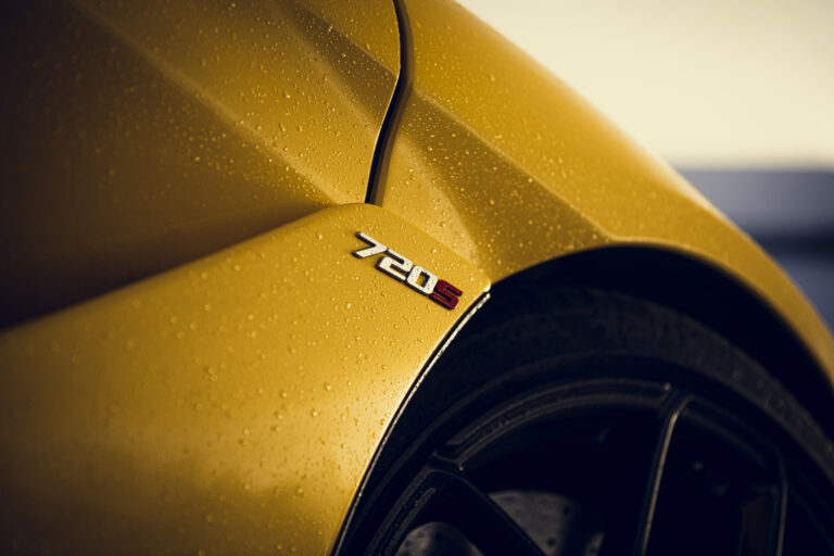 LEC McLaren s Spider reportage