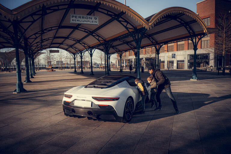 LEC Maserati MC Reportage
