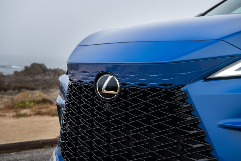 rx f sport awd heat blue