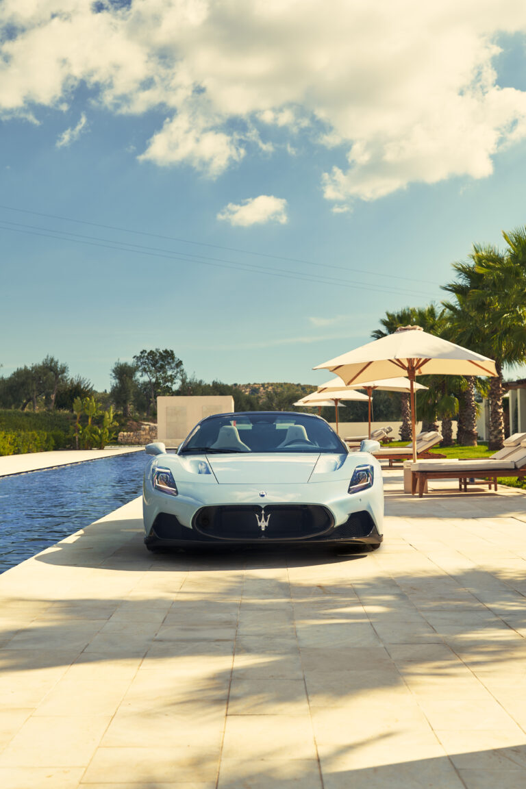 MaseratiMC CieloAcquamarina