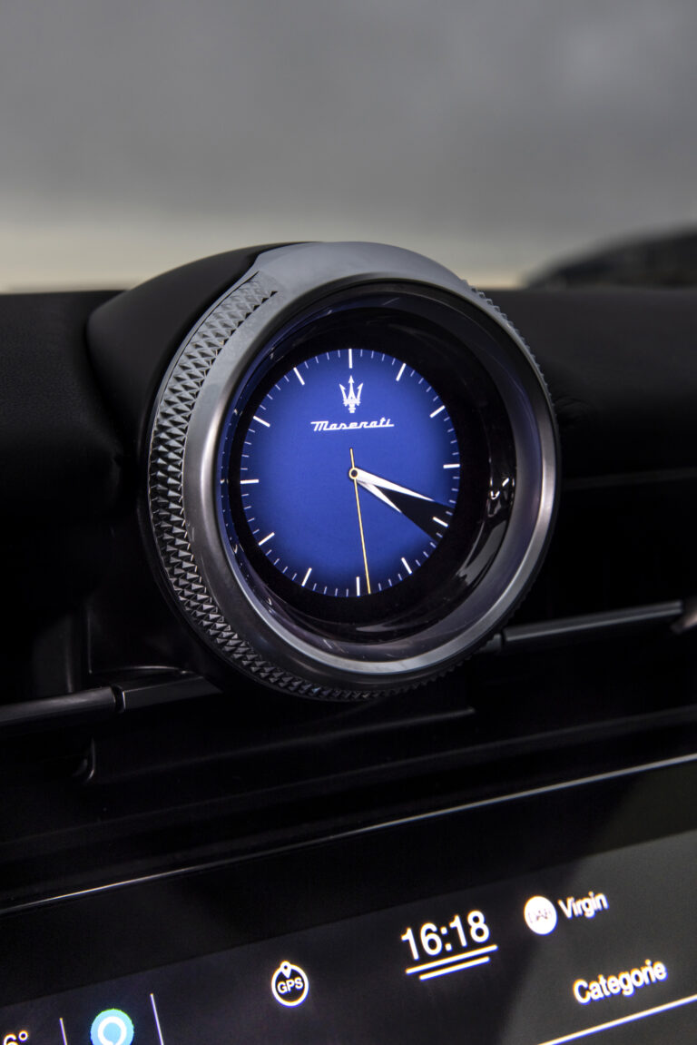 MaseratiGranTurismoTrofeoGialloCorse