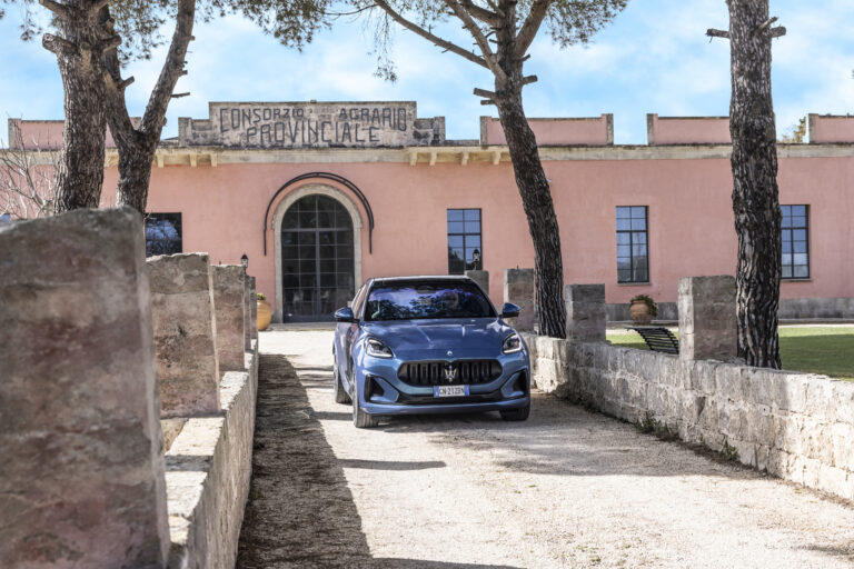 MaseratiGrecaleFolgoreDarkAurora