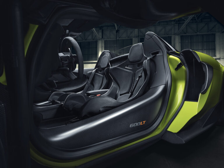 LT Spider Interior Seats