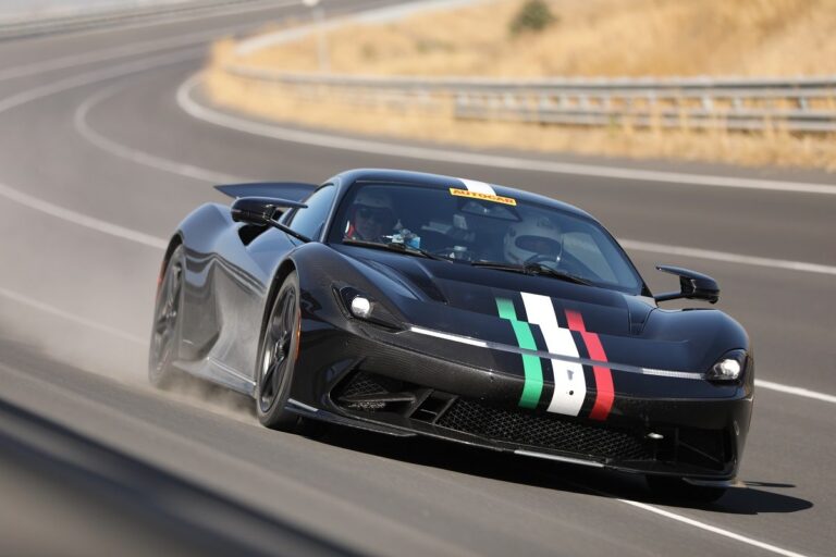 Battista Breaks Records in India