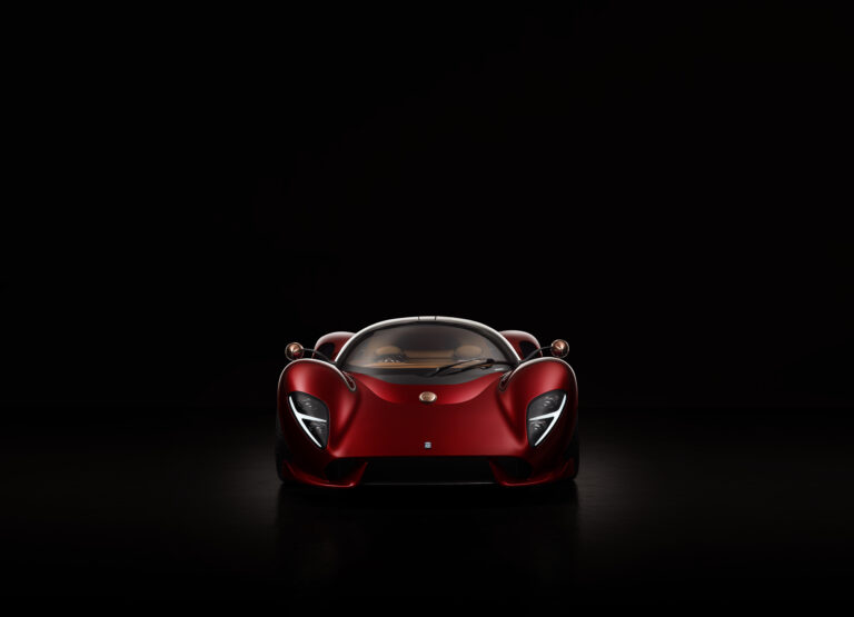 De Tomaso P Front
