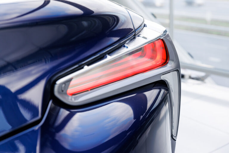 JPEG Lexus LC Blauw