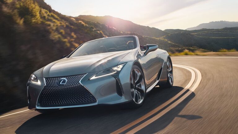 Lexus LCC gallery thumbnail LEX LCC MY M