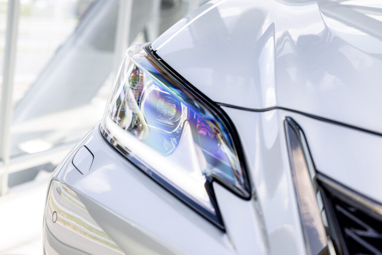 Lexus RS h