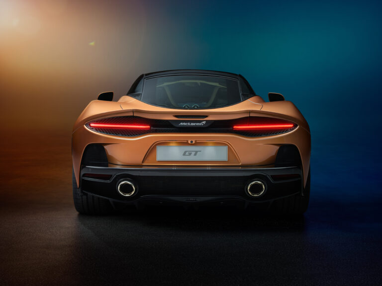 McLaren GT DeadRear Final MidR