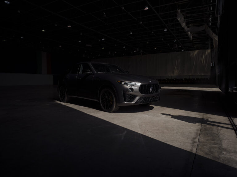 Original MaseratiLevanteModenaMY
