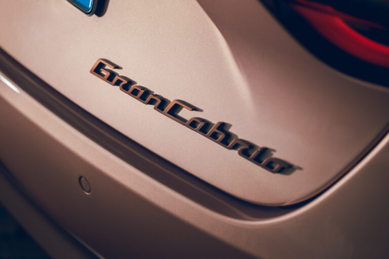 Original MaseratiGranCabrioFolgoreRoseGold