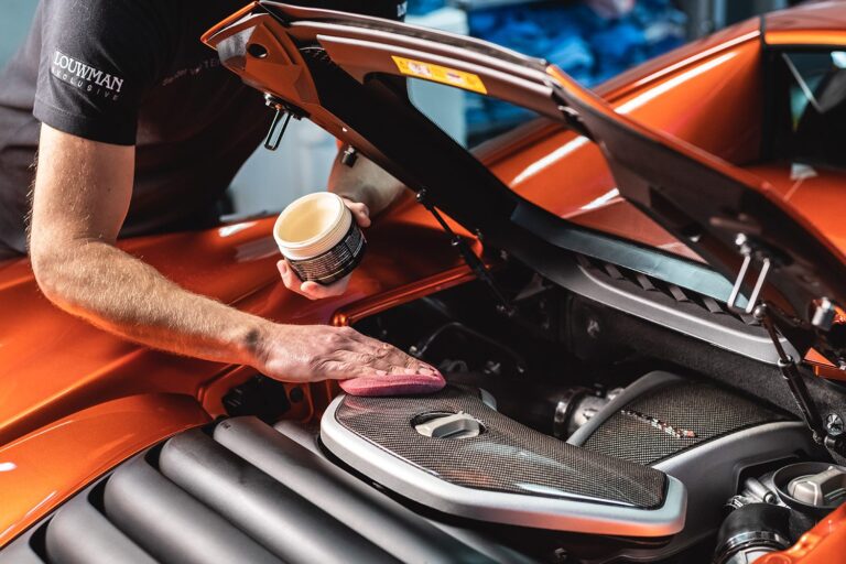 Refurbishing Louwman Exclusive Foto