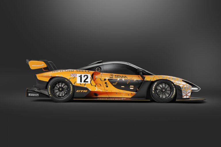 Senna GTR studio zijkant