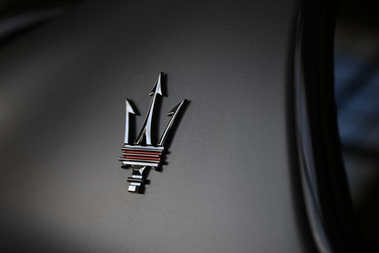 Small MaseratiLevanteTrofeoMY